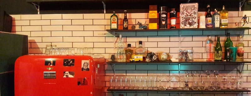 Bar de Goiânia aposta em bacon como ingrediente central do cardápio