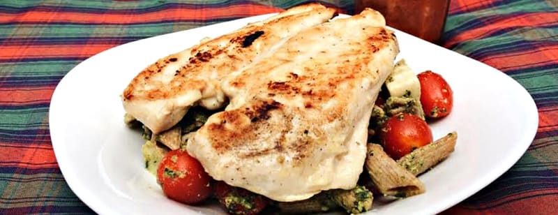 Pitanga alia comida saudável e ambiente que dá vontade de ficar