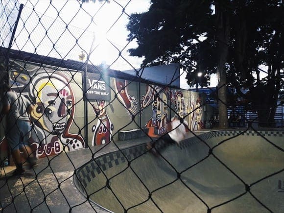 Ambiente Skate Shop recebe show da banda Boogarins nesta sexta-feira | Foto:  Paula Falcão