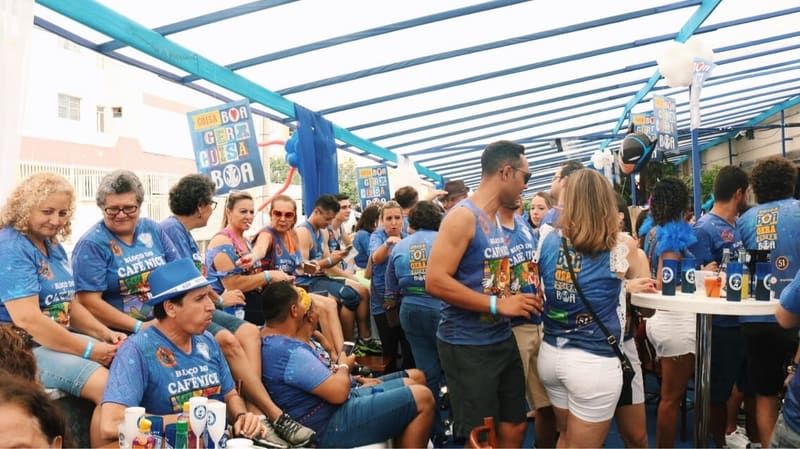 Carnaval dos Amigos e show da Sandy são destaques na agenda do fim de semana