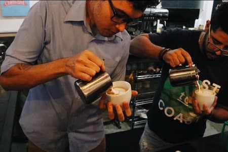 TNT: cafeterias de Goiânia se reúnem para competição de latte art
