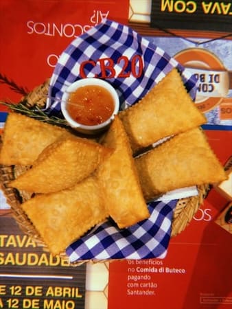Pastéis de Pernil é petisco do Bar Dom Cirus no Comida di Buteco 2019 |  Foto: Paula Falcão