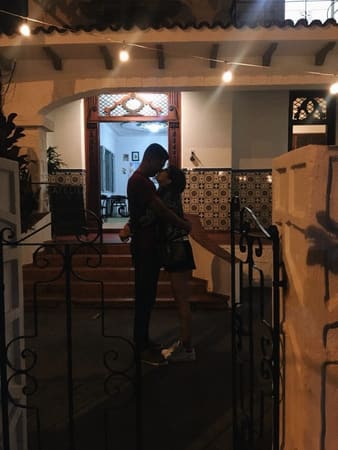 O Ateliê | Pizza - Café - Arte faz uma noite especial para o Dia dos Namorados.