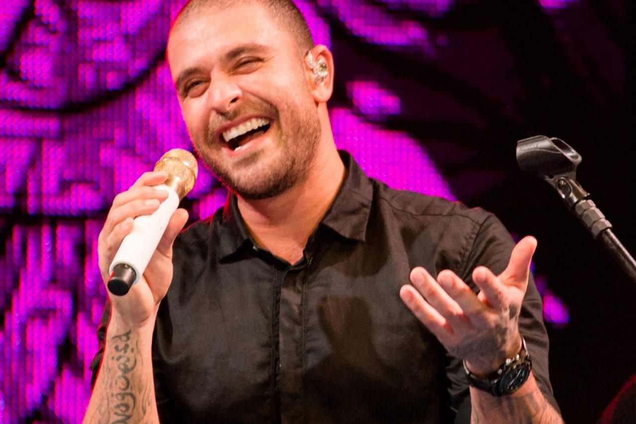 Diogo Nogueira canta no Sesc Aldeia das Artes