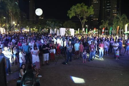 Festa das Nações terá comida de dez países e shows no parque