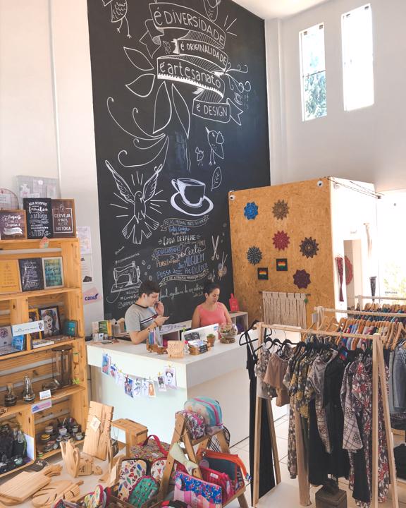 Bem Lhe Quero, loja colaborativa de presentes e artesanato no Jardim América em Goiânia
