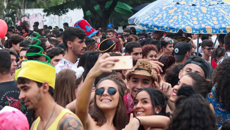 Carnaval dos Amigos é destaque do fim de semana, com oito blocos em diferentes locais de Goiânia. Imagem do Bloco do Seu Vagem, que aconteceu na última semana | Foto: Carla Falcão