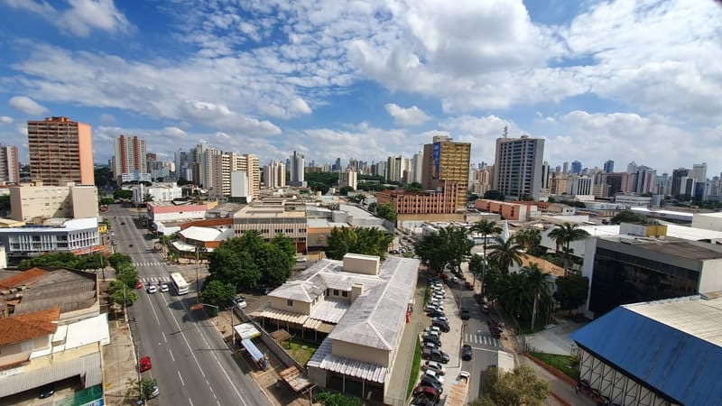 Governo suspende atividades comerciais em Goiás a partir de quinta