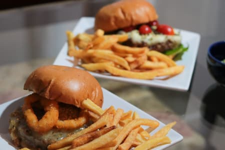 8 hamburguerias gourmet para você experimentar em Goiânia