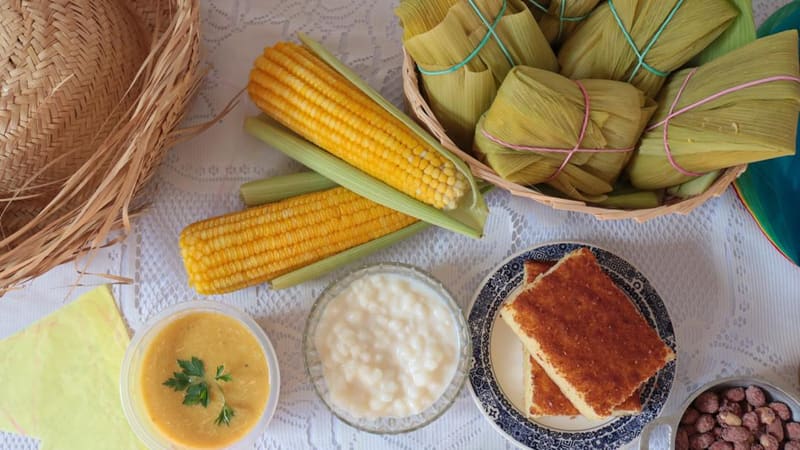 Comidas típicas que estão entre as opções do Kit Junino Goiânia.  Eles oferecem kits com receitas caseiras a partir de R$ 35 | Foto: Carla Falcão