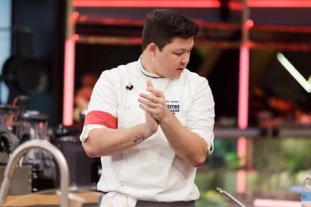 Júnior Marinho garante vaga na final do programa Mestre do Sabor