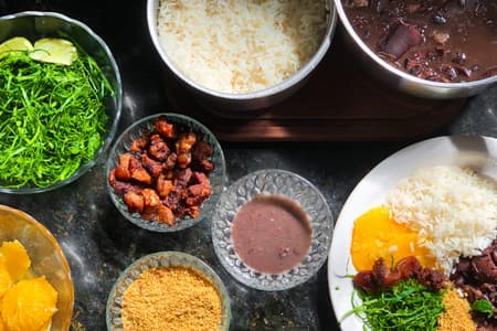 5 podcasts gastronômicos para ouvir e aprender sobre o tema