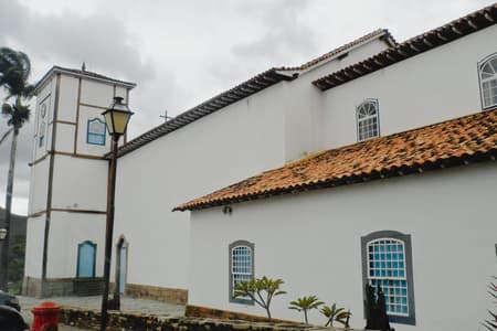 Força-tarefa quer impedir aglomerações em cidades turísticas no feriado