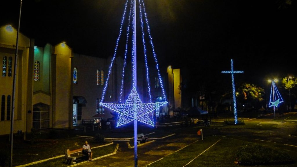 Cruzeiro e estrelas da Praça da Matriz de Campinas