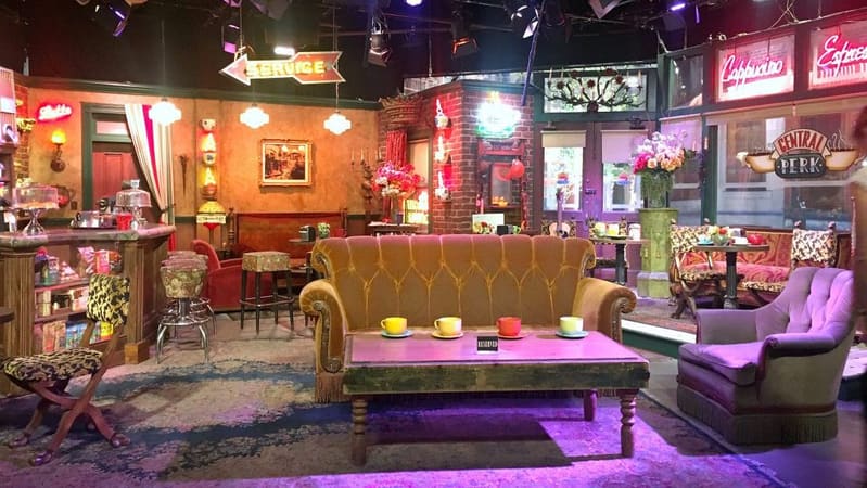 Cenário real do Central Perk, da série Friends. Café em Goiânia terá temática do seriado | Foto: Divulgação
