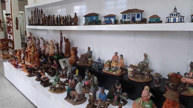 Artesanatos goianos na Casa do Turismo, em Goiânia. Semana do Artesão Goiano terá palestras, webinários e consultorias | Foto: Carlos Freitas/Aproveite a cidade
