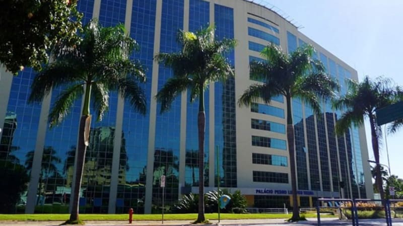 Palácio Pedro Ludovico Teixeira, em Goiânia. Governo Estadual divulgou novo decreto nesta terça-feira (13/4) | Foto: Divulgação