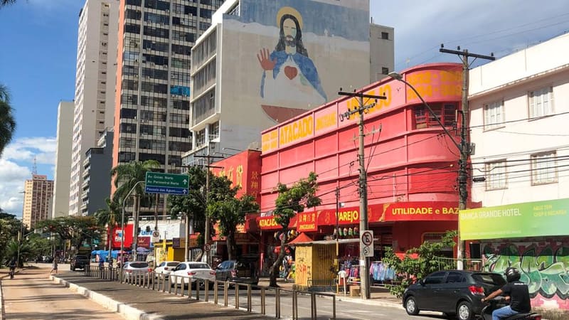 Avenida Goiás, no Centro de Goiânia. Com aumento de internações em leitos hospitalares, devido a pandemia do coronavírus, cidade terá novo decreto a partir do dia 31 de maio | Foto: Carla Falcão
