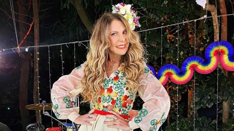 Teatro Sesc Centro tem programação junina com show de Elba Ramalho