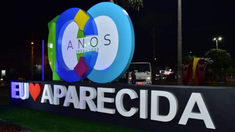 Letreiro celebra os 100 anos de Aparecida de Goiânia. Outros nove serão instalados na cidade até 2022 | Foto: Rodrigo Estrela