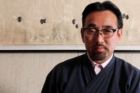 Jun Sakamoto inaugura restaurante em shopping de Goiânia