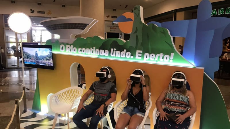 Estande da campanha “O Rio Continua Lindo. E perto!", que tem  vídeo VR 360 graus e show de Diogo Nogueira para convidados | Foto: Leandro Bertholini
