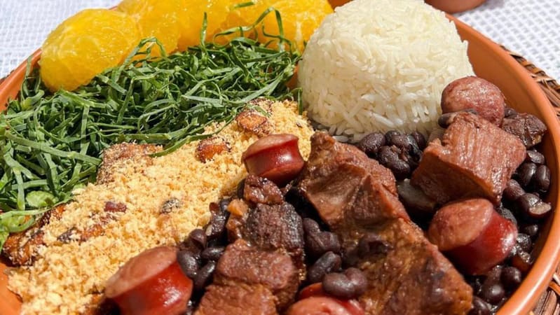 Feijoada da Mary faz sucesso por delivery na capital. Tem pratos executivos e kits para até seis pessoas | Foto:  Reprodução/ Instagram