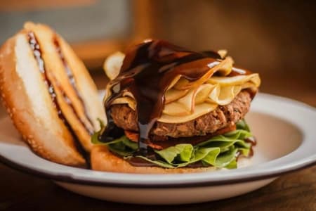 5 locais de comida vegetariana e vegana para você aproveitar em Goiânia