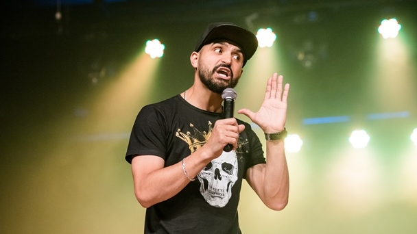 Thiago Ventura volta a Goiânia com show Modo Efetivo