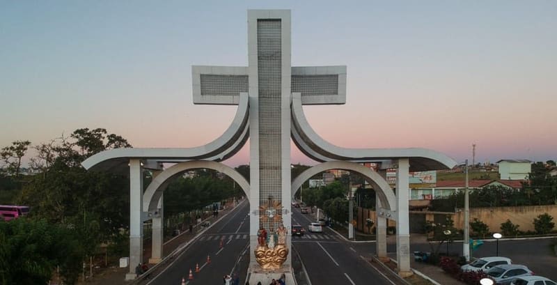 Portal da Fé, em Trindade. Prefeitura divulgou programação completa da Semana Santa na cidade, que terá a 30ª edição da Caminhada da Fé, pela Rodovia dos Romeiros | Foto: Dia Online
