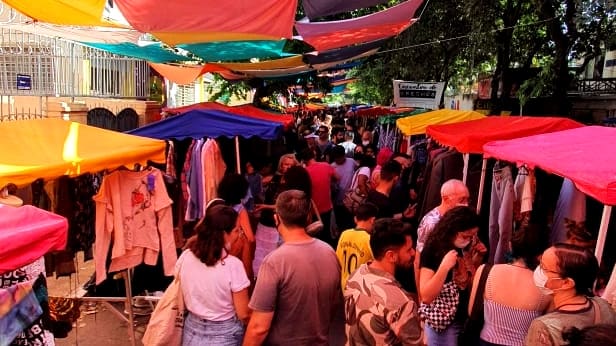 1ª edição do Encontro de Brechós em 2022. Próxima edição, que acontece no dia 15 de maio, acontece no mesmo local, das 11h às 18h | Foto: Carlos Freitas