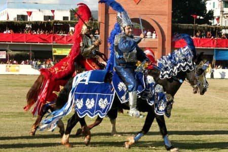 Festa do Divino e Cavalhadas de Pirenópolis têm programação divulgada