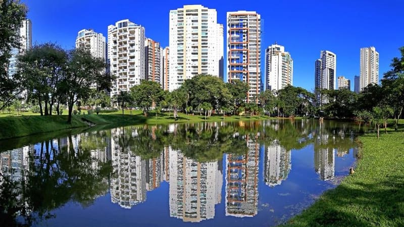 Parque Flamboyant, em Goiânia. Prefeitura da capital também decretou ponto facultativo na segunda-feira (23/5), véspera do feriado da Padroeira de Goiânia | Foto: Secom Goiânia