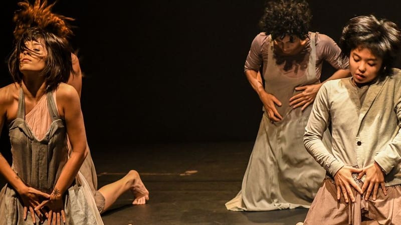 Foto do espetáculo Estou Sem Silêncio, que será apresentado no dia 27 de maio, no Teatro Goiânia | Foto: Layza Vasconcelos