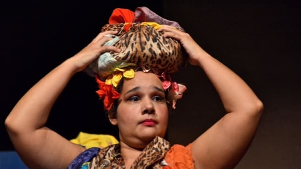 Cena do espetáculo Maria Grampinho, que será transmitido on-line no dia 9 de junho, às 20h | Foto: Divulgação