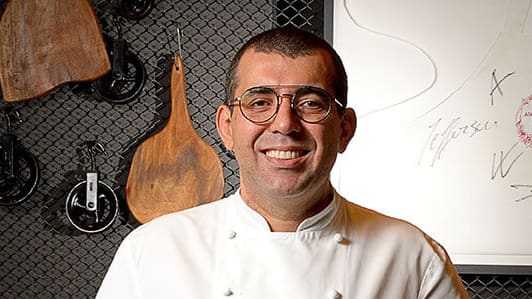 Jefferson Rueda, da Casa do Porco, eleito o melhor do país e 7º melhor do mundo pela lista “The World’s 50 Best Restaurants”, da revista britânica “Restaurant” | Foto: Divulgação