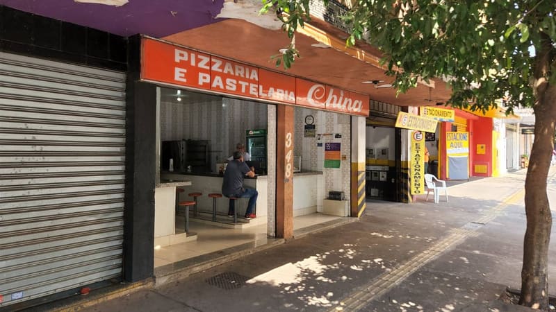 Pizzaria Chiana tem quase 50 anos de história e receitas simples que fazem muito sucesso, no Centro de Goiânia | Foto: Carlos Freitas