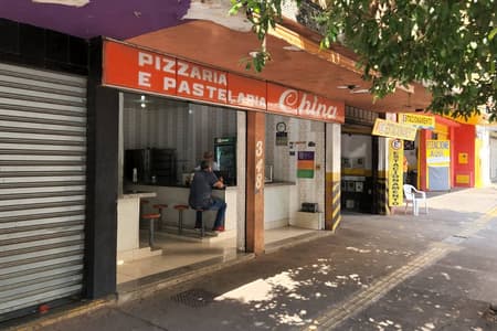 Conheça a Pizzaria China, local clássico no Centro de Goiânia