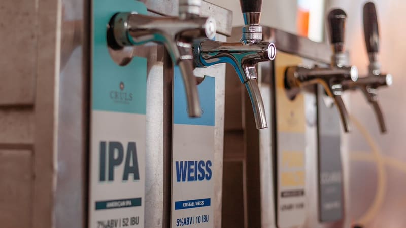 Torneiras de chope do Festival BEBA!, que terá 3 dias de evento em Goiânia | Foto: Divulgação