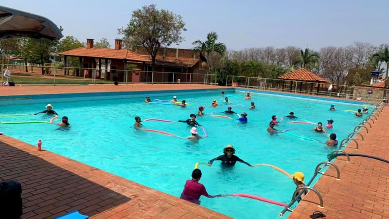 Atividades físicas e recreativas nos Clubes do Povo, são ministradas gratuitamente, por meio do programa Vida Ativa | Foto: Agetul
