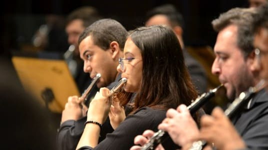 Primeiro concerto do ano da Orquestra Sinfônica Jovem de Goiás (OSJG) será nesta quinta-feira (16/02), no Teatro Escola Basileu França com entrada franca | Foto: Sedi