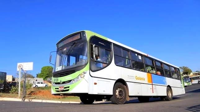 Ônibus do transporte coletivo da capital. Região Metropolitana de Goiânia passa a ter Cartão Família | Foto: Secom Goiânia