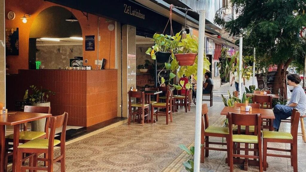 Zé Latinhas, no Centro