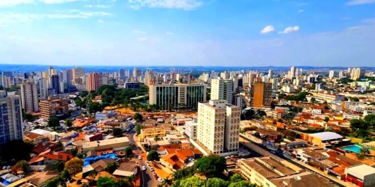 Semana Santa 2023: O que abre e o que fecha no feriado em Goiânia