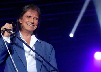 Roberto Carlos em Goiânia: cantor faz show no mês de junho