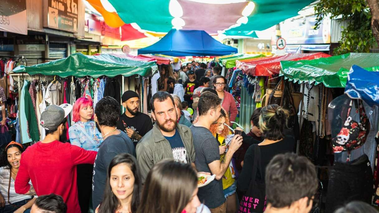 Encontro de Brechós leva mais de 100 bancas ao Centro de Goiânia