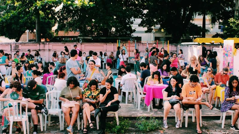 Feira das Minas acontece no Lyceu de Goiânia, no Centro da capital | Foto: Carla Falcão