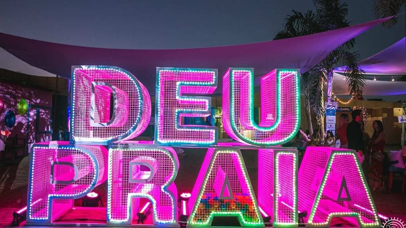 Deu Praia 2023 traz Seu Jorge, Banda Eva e outras atrações a Goiânia