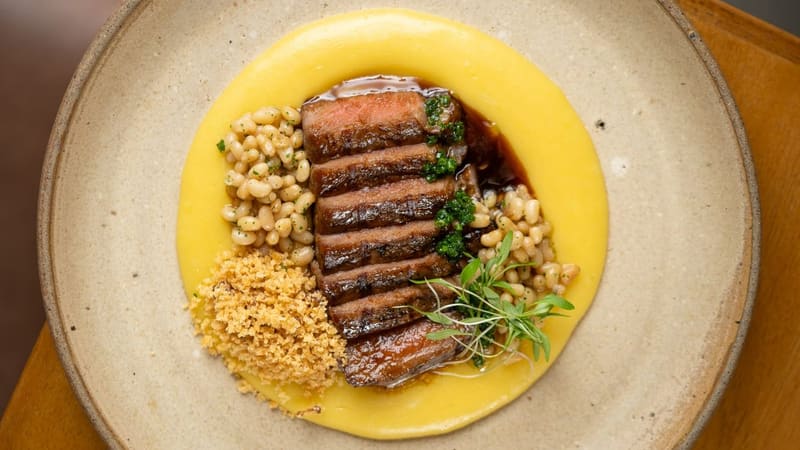 Carne com Tucupi, prato do Juá, um dos mais de 30 participantes da 4ª edição do Goiânia Restaurant Week | Foto: Divulgação