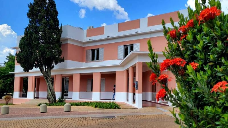 Centro Cultural Marietta Telles é um dos prédios que passam por reforma | Foto: Secult Goiás
